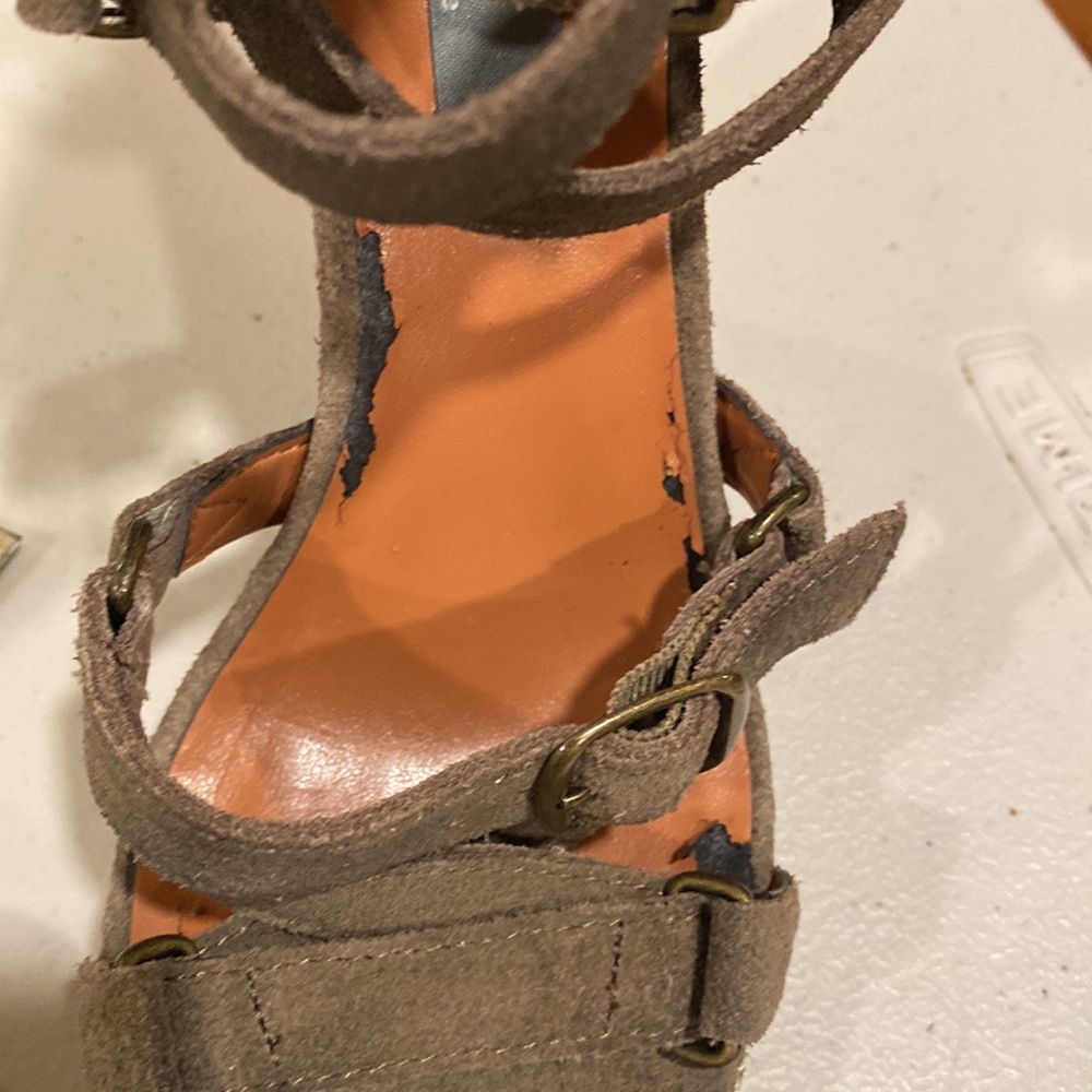 Saks Fifth Avenue Wedges - size 5.5 - Picture 11 of 11